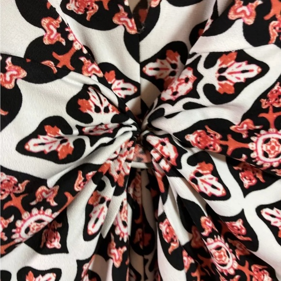 WHBM White House Black Market Maxi Dress Twist Front Batik Print Knit Sz: XS197D - Picture 11 of 11